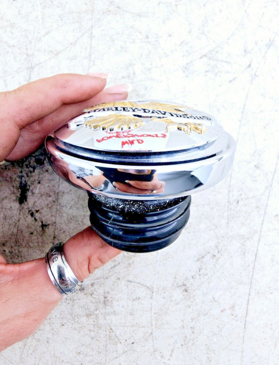 1999 HARLEY DYNA CONVERTIBLE Gas Cap Chrome Live To Ride Ride To Live