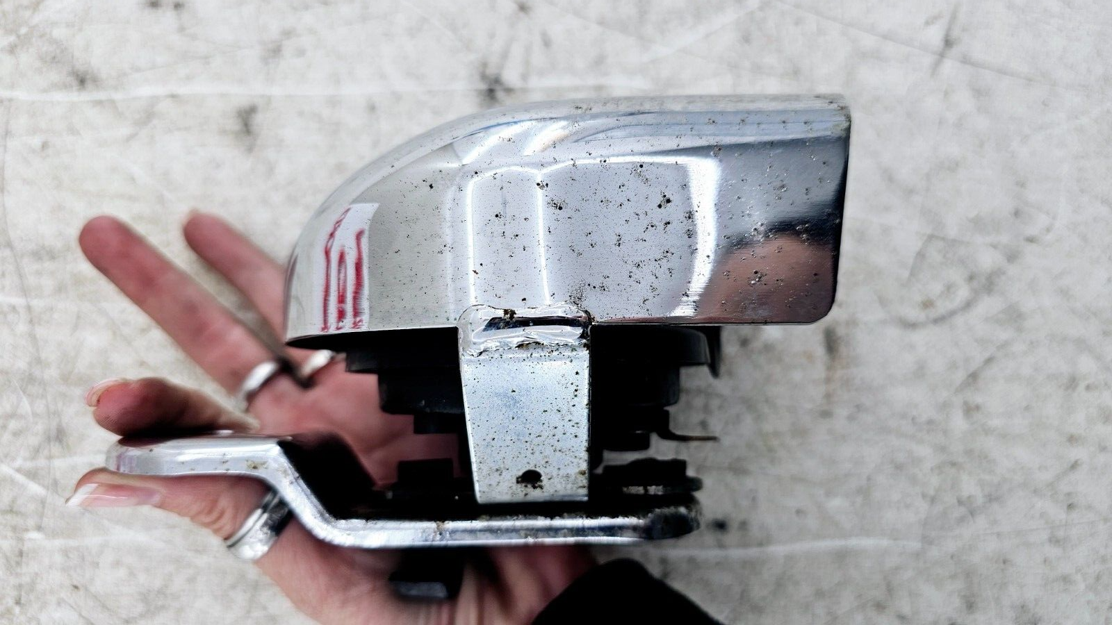 2002 HARLEY ELECTRA GLIDE Horn & Chrome Cover