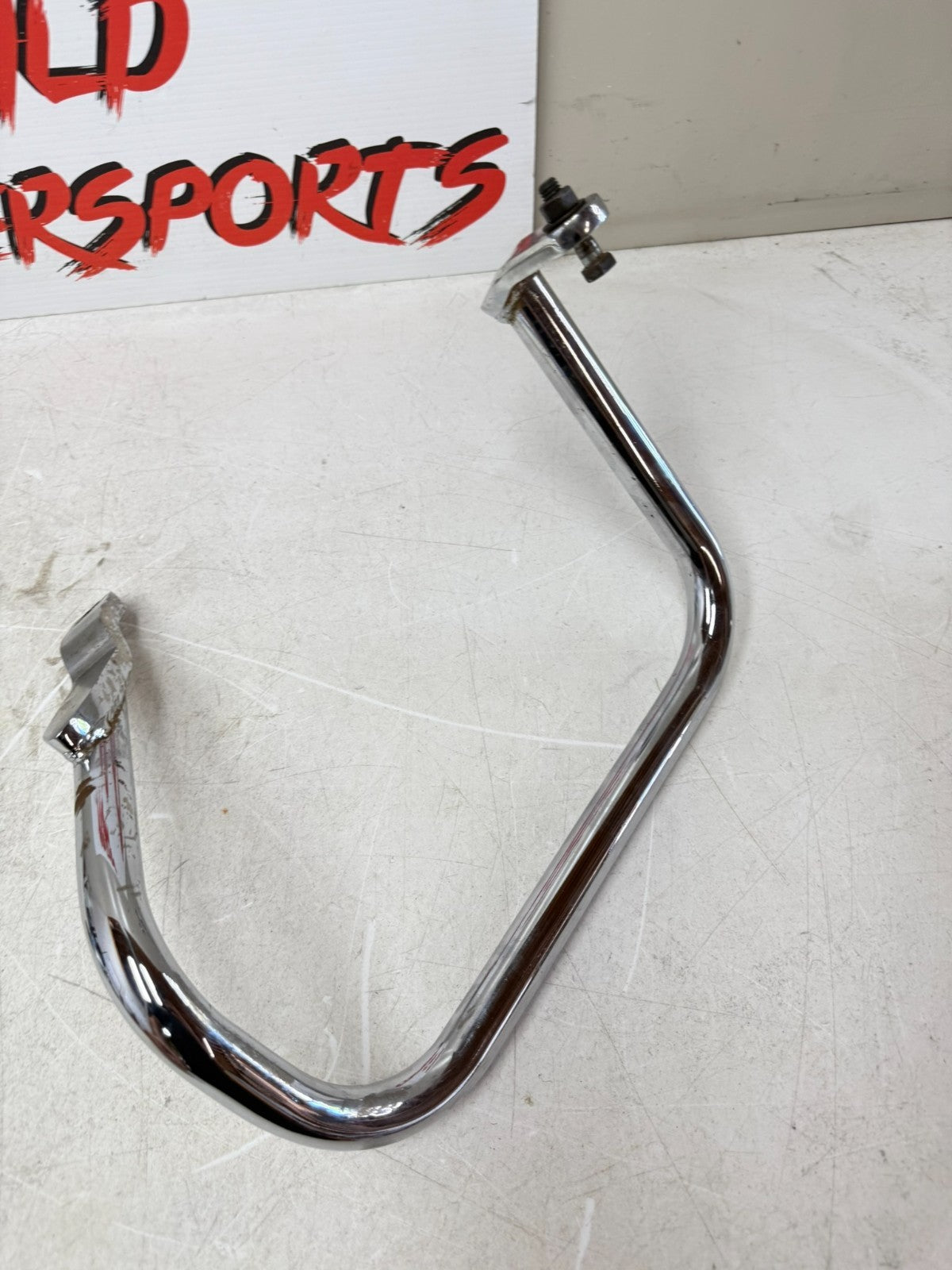 1997 HARLEY DAVIDSON SOFTAIL Saddlebag Guard Mount Support Bracket Crash Bar