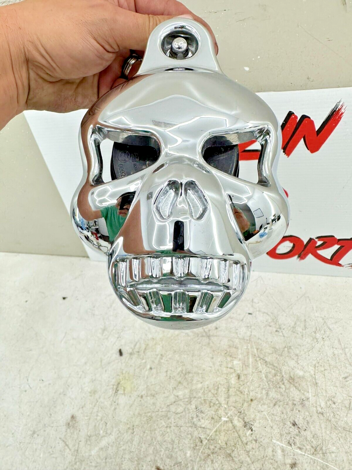 2005 HARLEY DAVIDSON DYNA Horn + Chrome Skull Cover