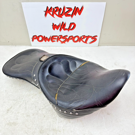 1997 HARLEY DAVIDSON SOFTAIL Corbin Driver Passenger Seat Studded