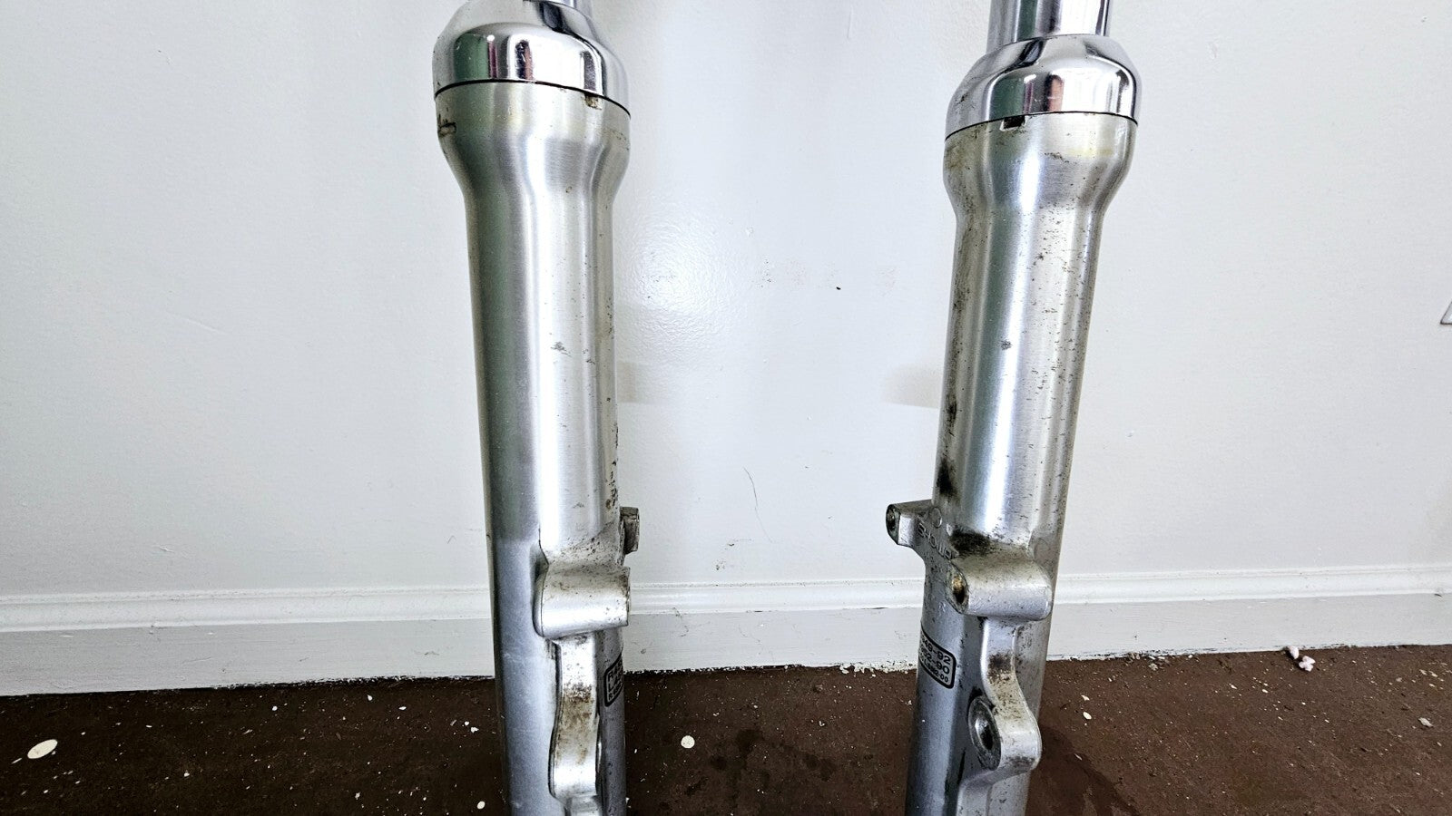 1995 HARLEY DYNA CONVERTIBLE Dual Caliper Rotor Forks Front End Triple Tree 