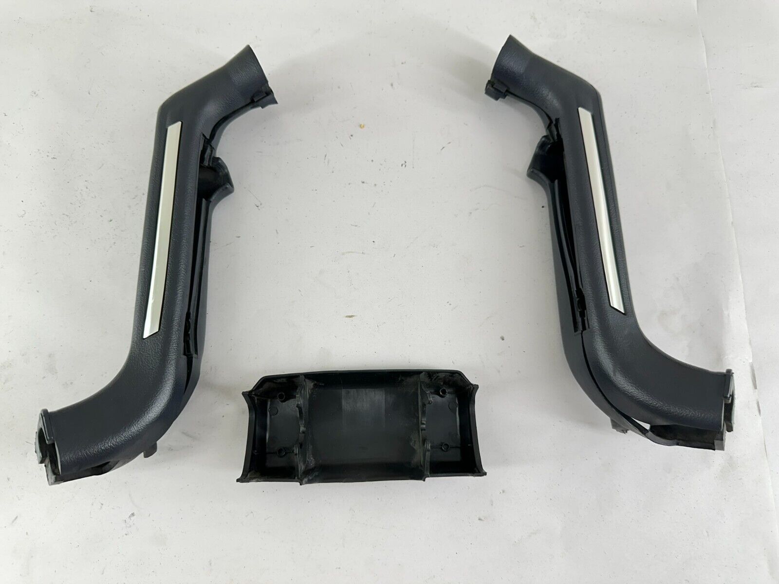 88-00 HONDA GOLDWING GL1500 Handlebar Rubber Covers Center Filler Panel