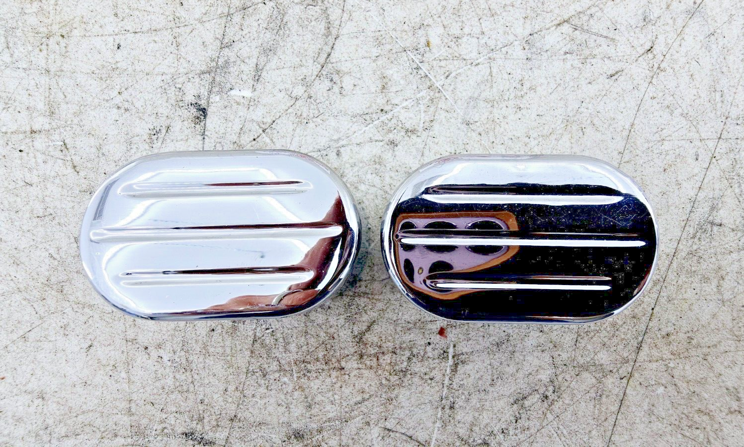 1999 HARLEY DYNA CONVERTIBLE Chrome Rear Axle Cover Guard Accent