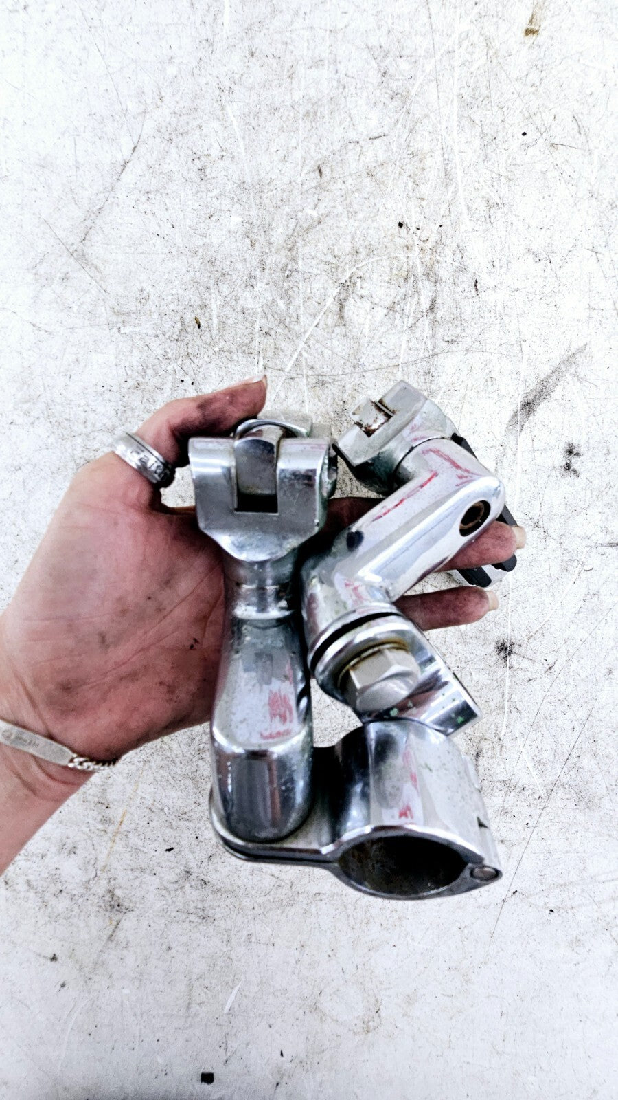 2002 HARLEY ELECTRA GLIDE Chrome OEM HD Highway Foot Pegs Peg Rest