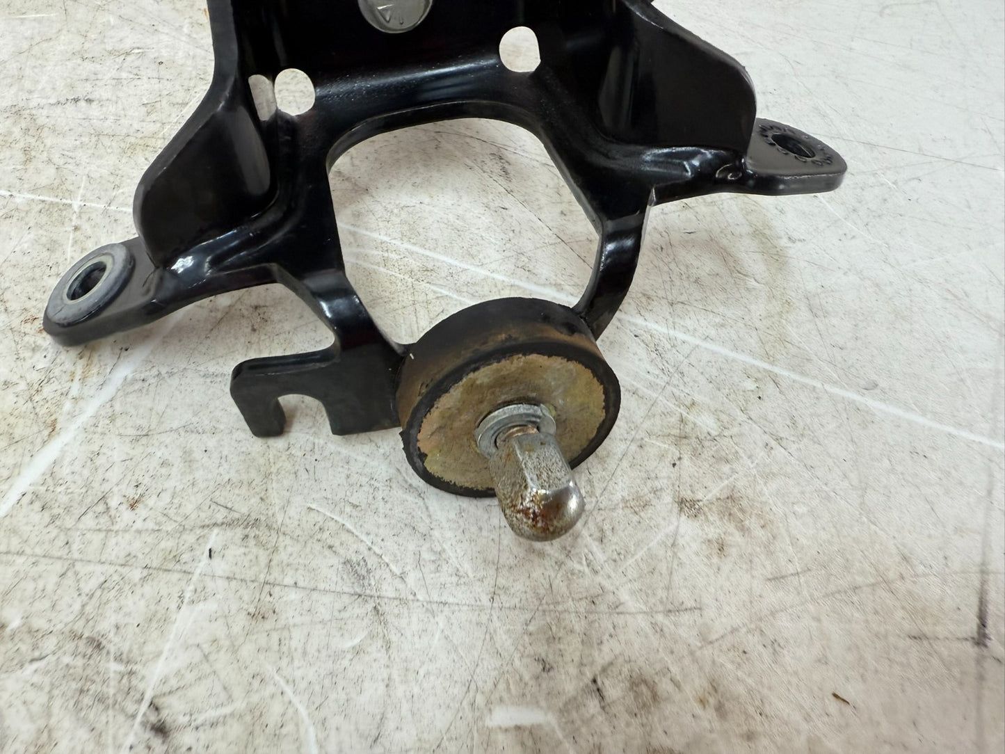 2003 Harley Davidson Sportster Engine Motor Mount Horn Bracket