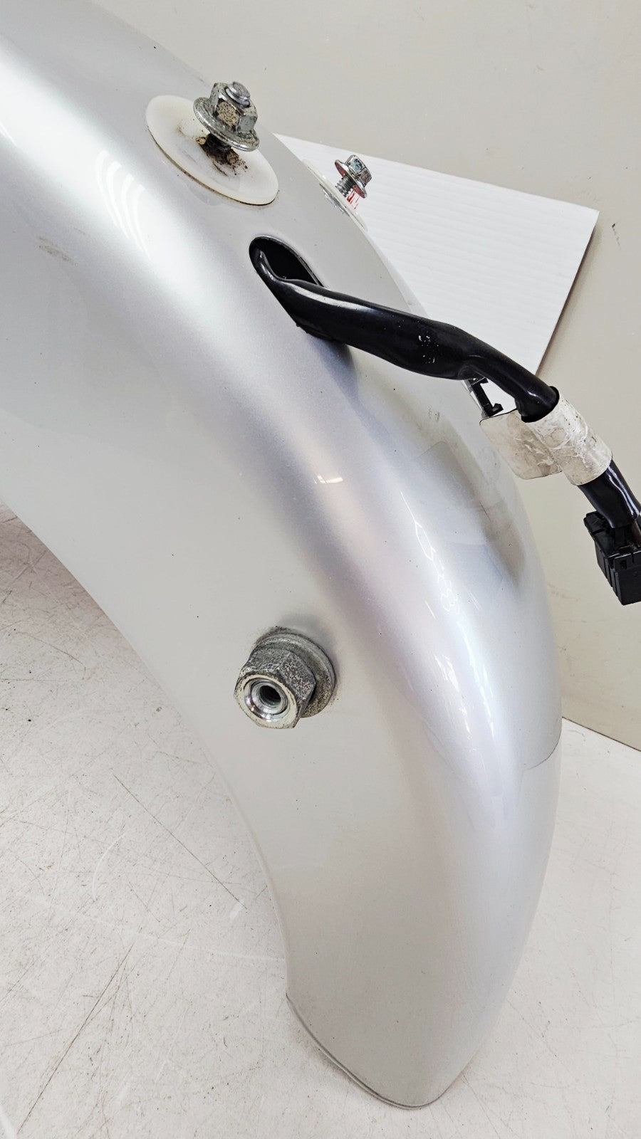 2003 HARLEY ELECTRA GLIDE Rear Fender Brake Light Turn Signal Bar 100th annivers