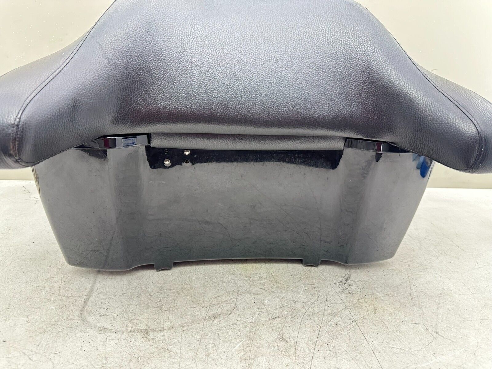 2003 HARLEY ELECTRA GLIDE classic Trunk Top Box W/ Luggage Lock + Key