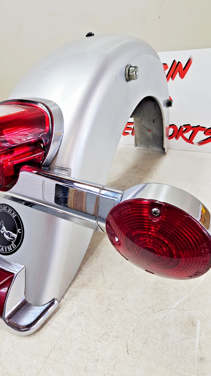 2003 HARLEY ELECTRA GLIDE Rear Fender Brake Light Turn Signal Bar 100th annivers