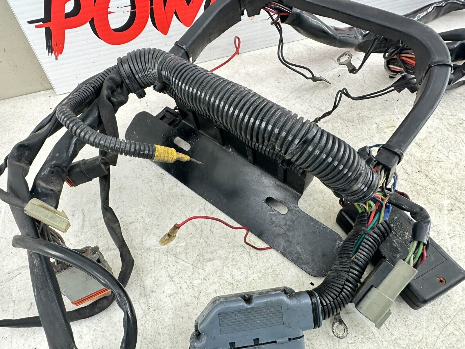 2003 HARLEY SOFTAIL EFI Main Wiring Wire Harness Loom Fuse Relay