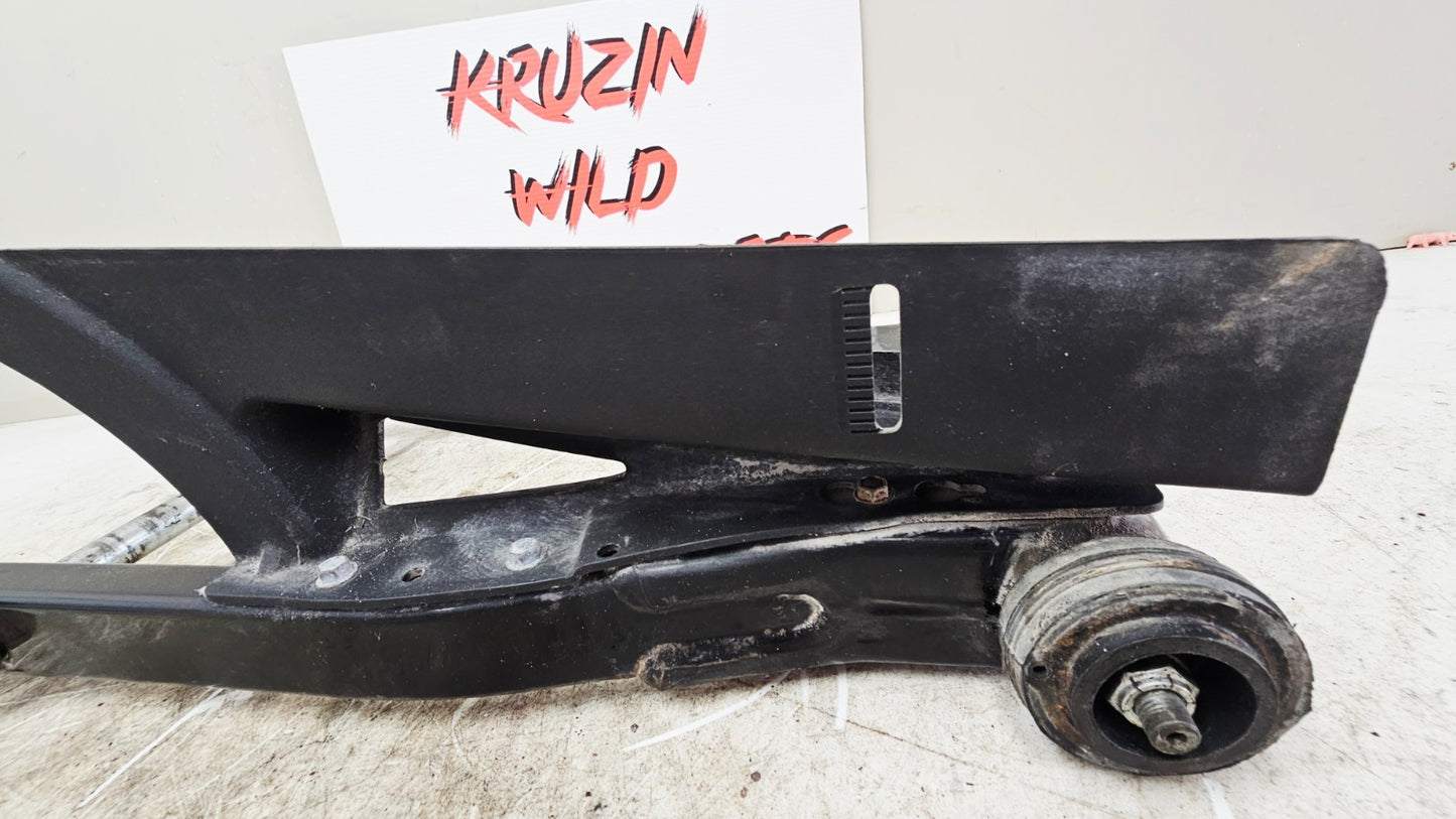 1996 HARLEY FLH ELECTRA GLIDE Swing Arm Fork Rear Axle & Mounting Bolt