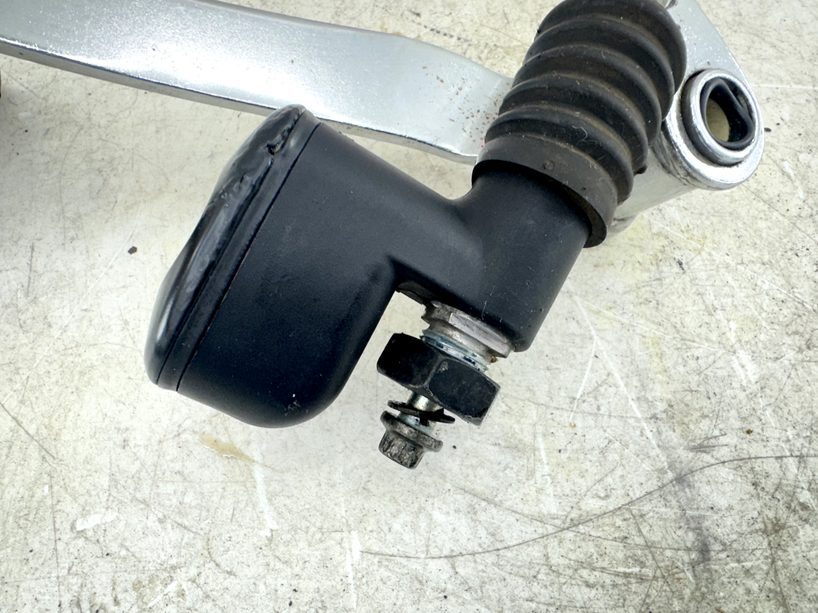 2003 HARLEY ELECTRA GLIDE classic Rear Brake Pedal + Master Cylinder