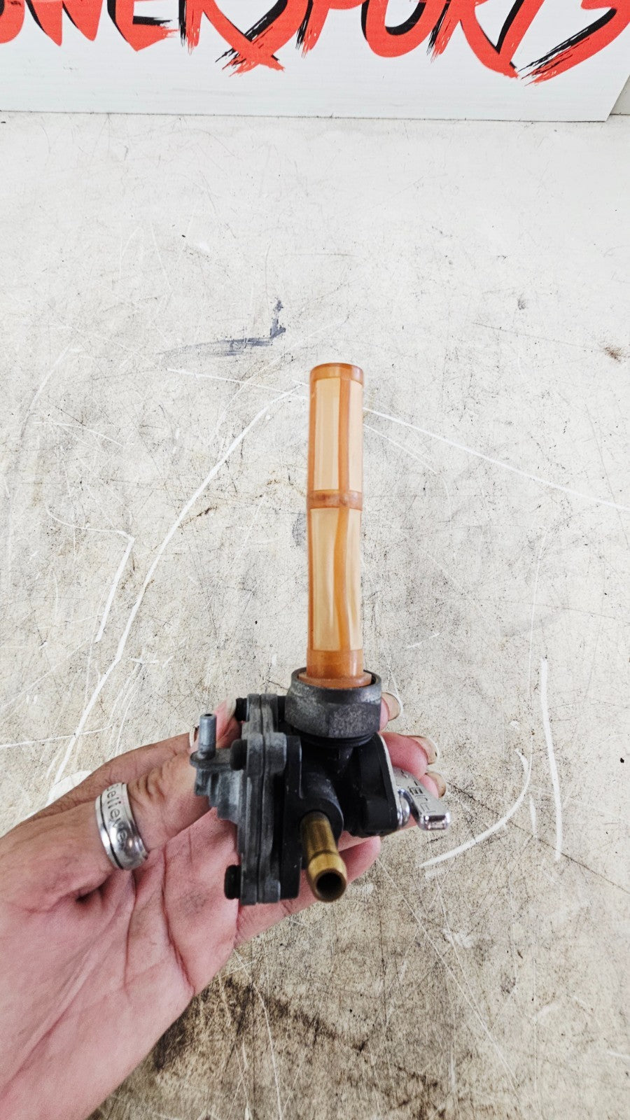 1996 HARLEY SOFTAIL Fuel Tank Petcock Valve OEM Gas Tank Replacement