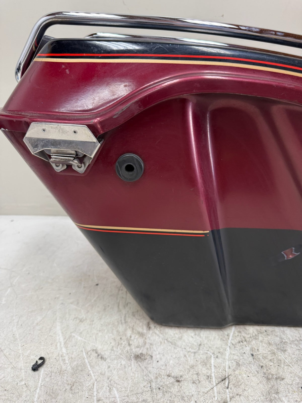 1995 HARLEY FLH ELECTRA GLIDE Saddlebag Housing Right w/ Lid 30th Anniversary