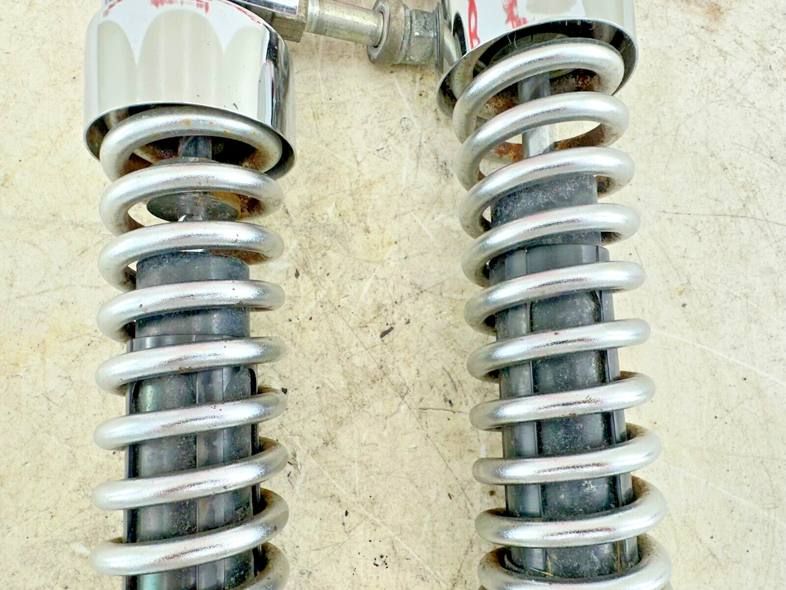 1997 HARLEY DYNA 12.5" Rear Shocks Suspension
