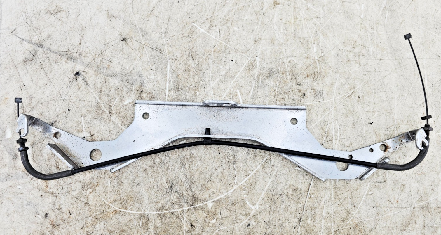 1999 HONDA VALKYRIE INTERSTATE Carb Carburetor Mount Bracket Holder