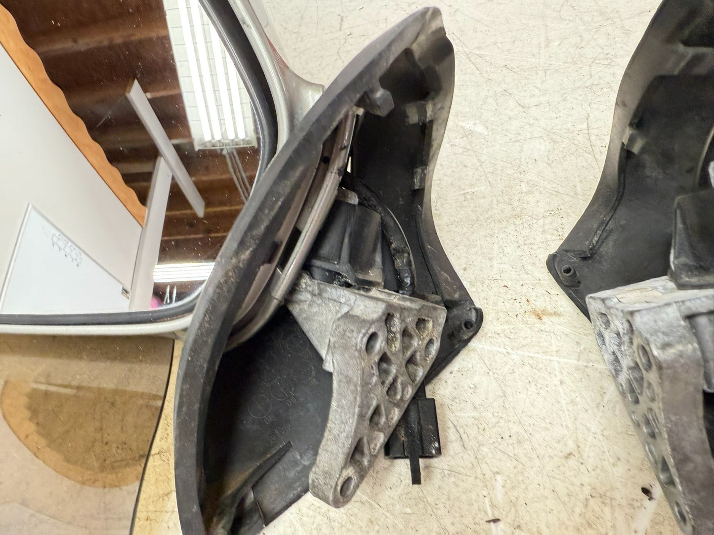 2002 Honda Goldwing GL1800 Right Left Mirrors w/ Turn Signal & Wing Deflector