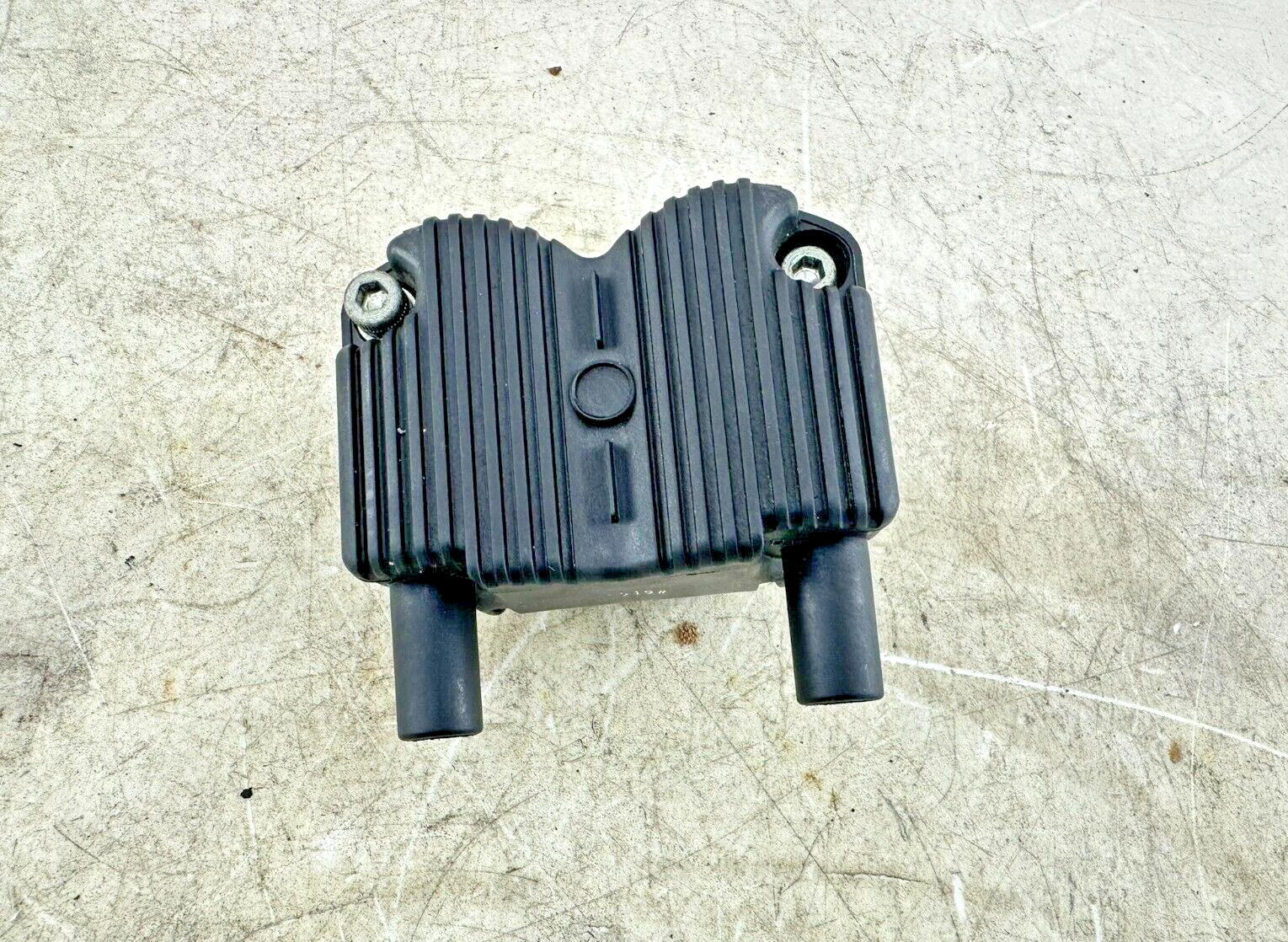 2002 HARLEY SOFTAIL OEM HD Ignition Coil