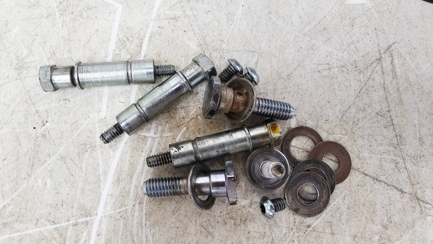 2002 HARLEY SOFTAIL Air Filter Housing Cover Backing Plate + Hardware