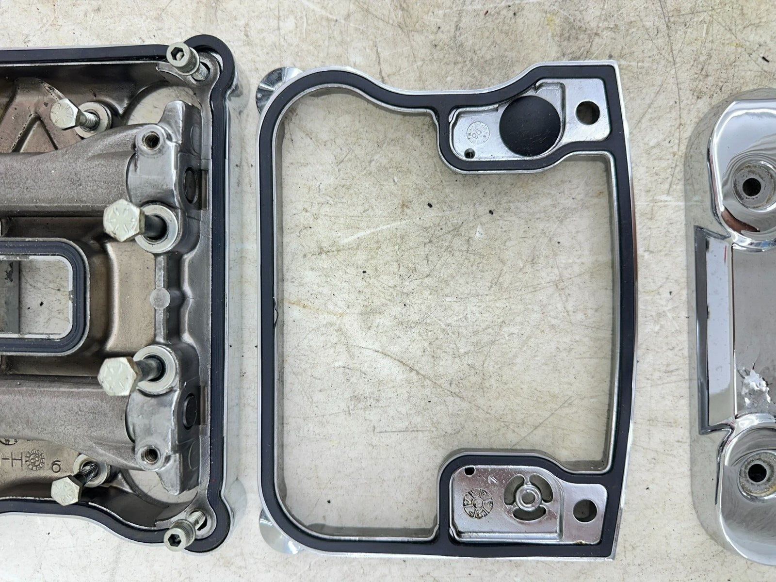 1997 HARLEY DYNA OEM HD Rocker Boxes + Valve Cover Case 17507-92A