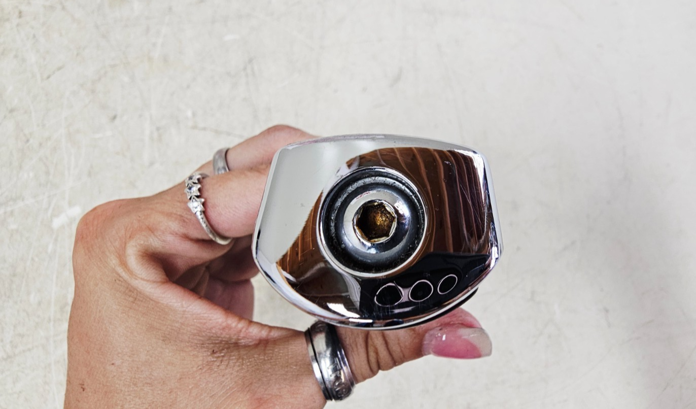 2000 HARLEY SOFTAIL DEUCE Chrome Highway Footrest Foot Pegs