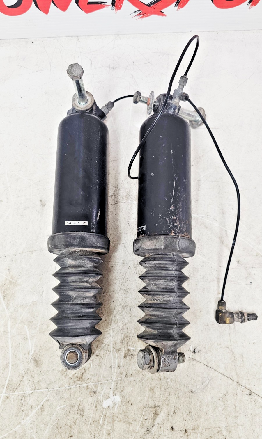 1996 HARLEY FLH ELECTRA GLIDE OEM Rear Shock Suspension