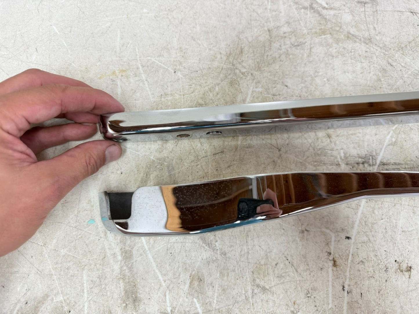 2003 HARLEY DYNA WIDE GLIDE Rear Fender Frame Chrome Strut Arm Bars