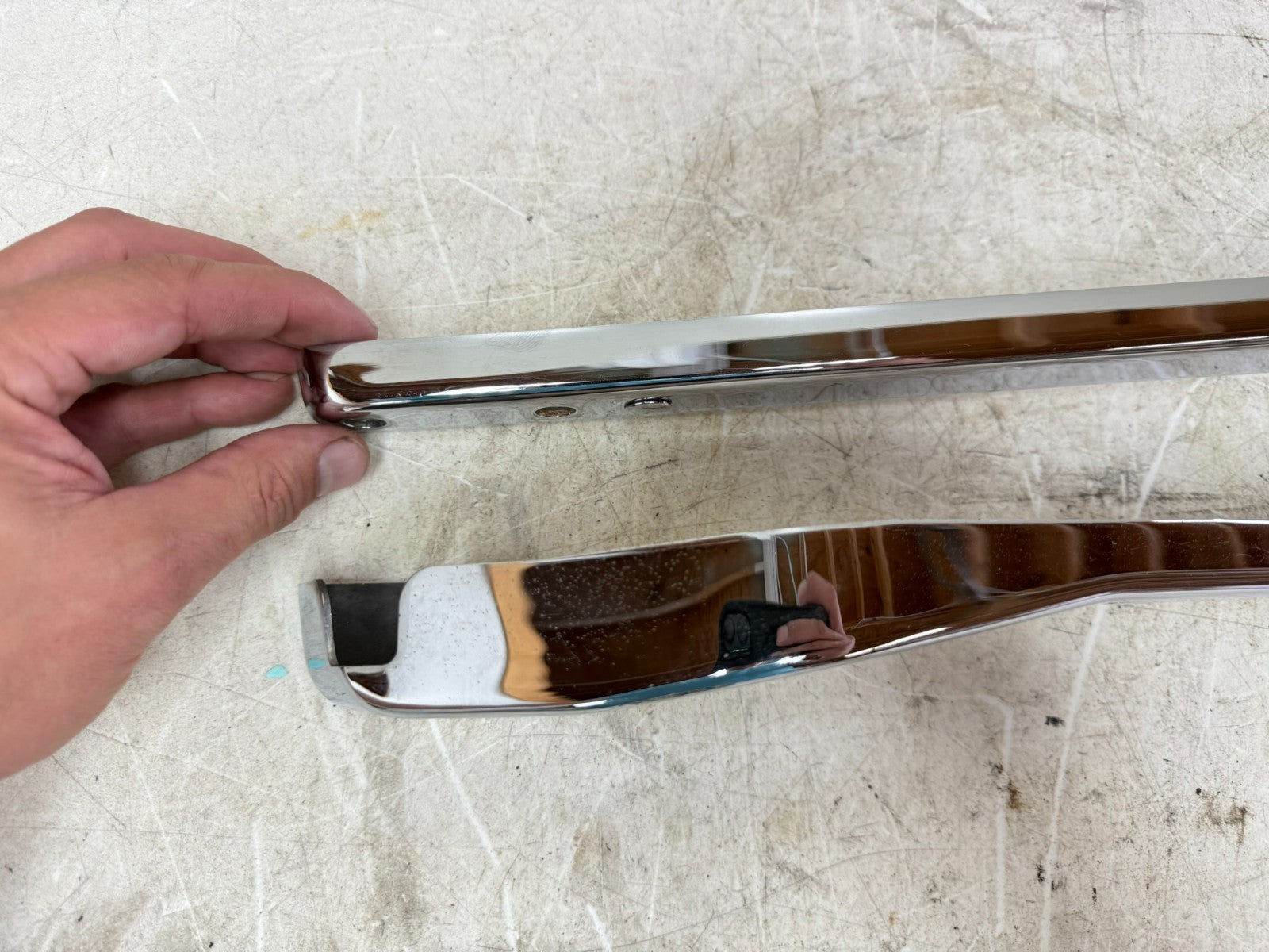 2003 HARLEY DYNA WIDE GLIDE Rear Fender Frame Chrome Strut Arm Bars