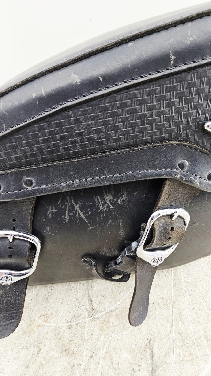 2000 HARLEY FLH ROADKING Left Right Saddlebags OEM