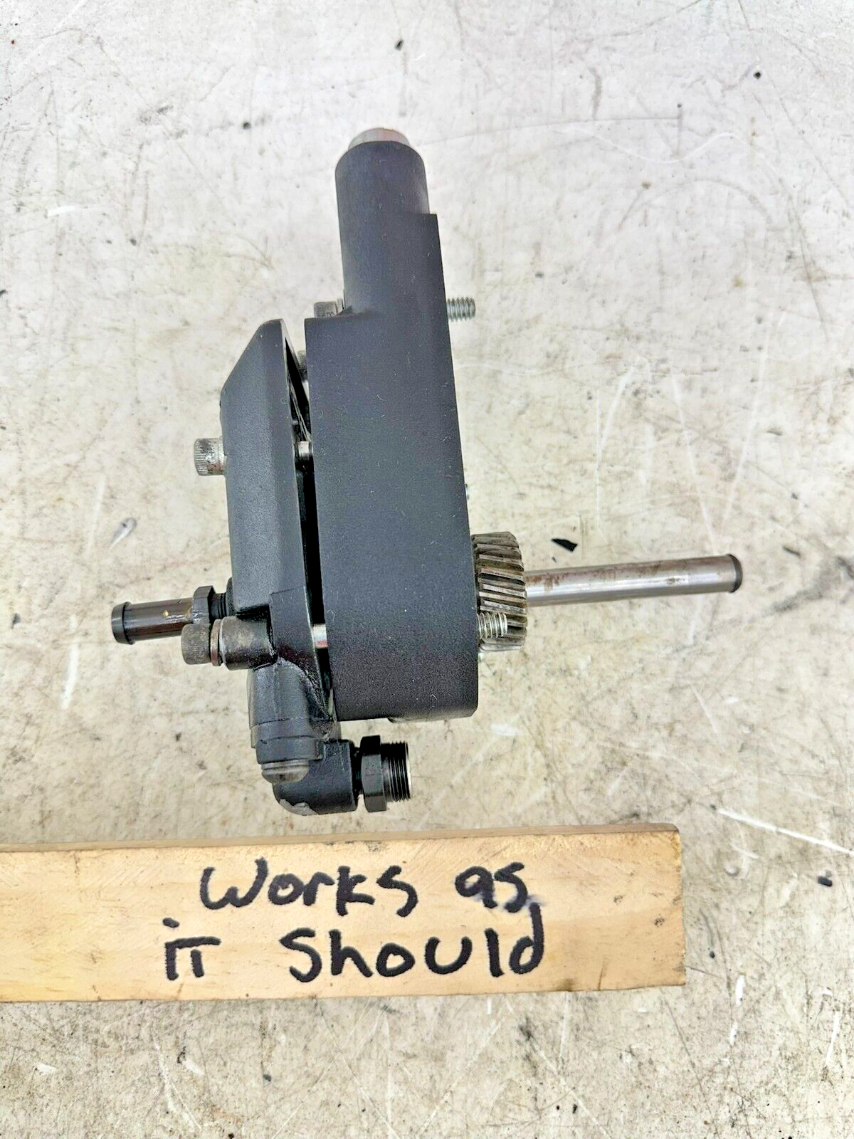 1995 HARLEY SOFTAIL EVO OEM Stock Oil Pump