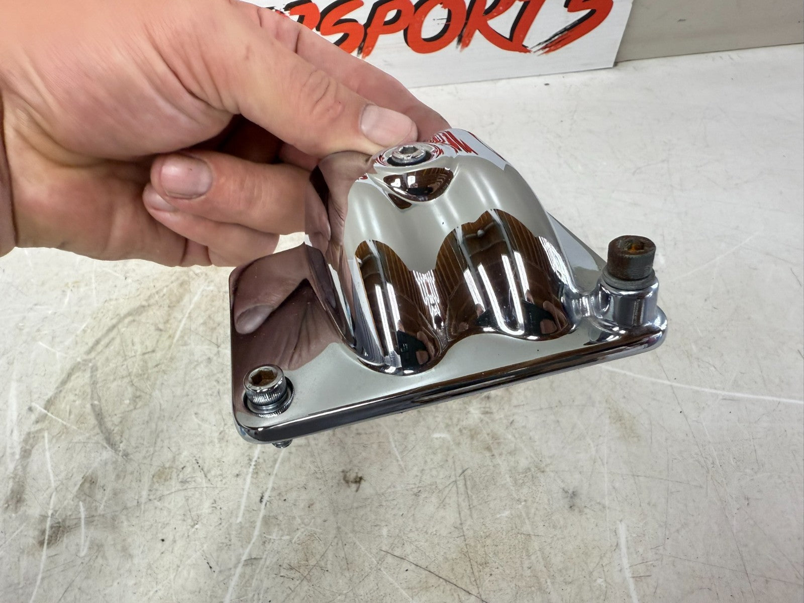 2003 HARLEY DYNA WIDE GLIDE Chrome Transmission Oil Line Housing  Cover 37183-99