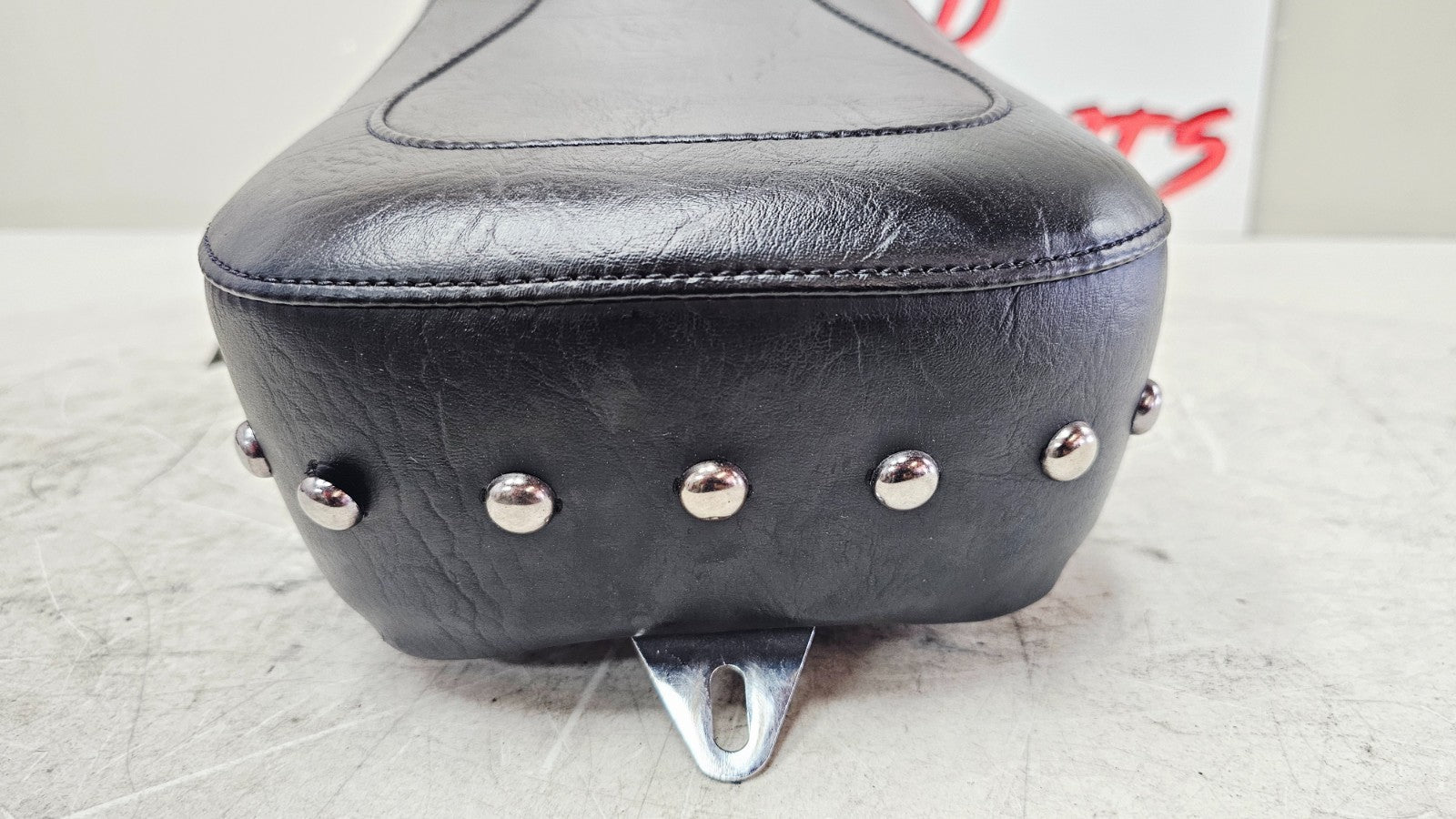 1990 Harley FXR FXRT FXRD FXRS FXLR FXRC Mustang Seat Saddle 2 UP Studded NICE