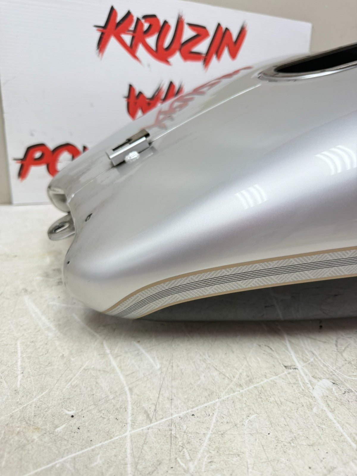 2003 HARLEY ELECTRA GLIDE Gas Fuel Tank Petrol w/ Badges 100th Anniversary
