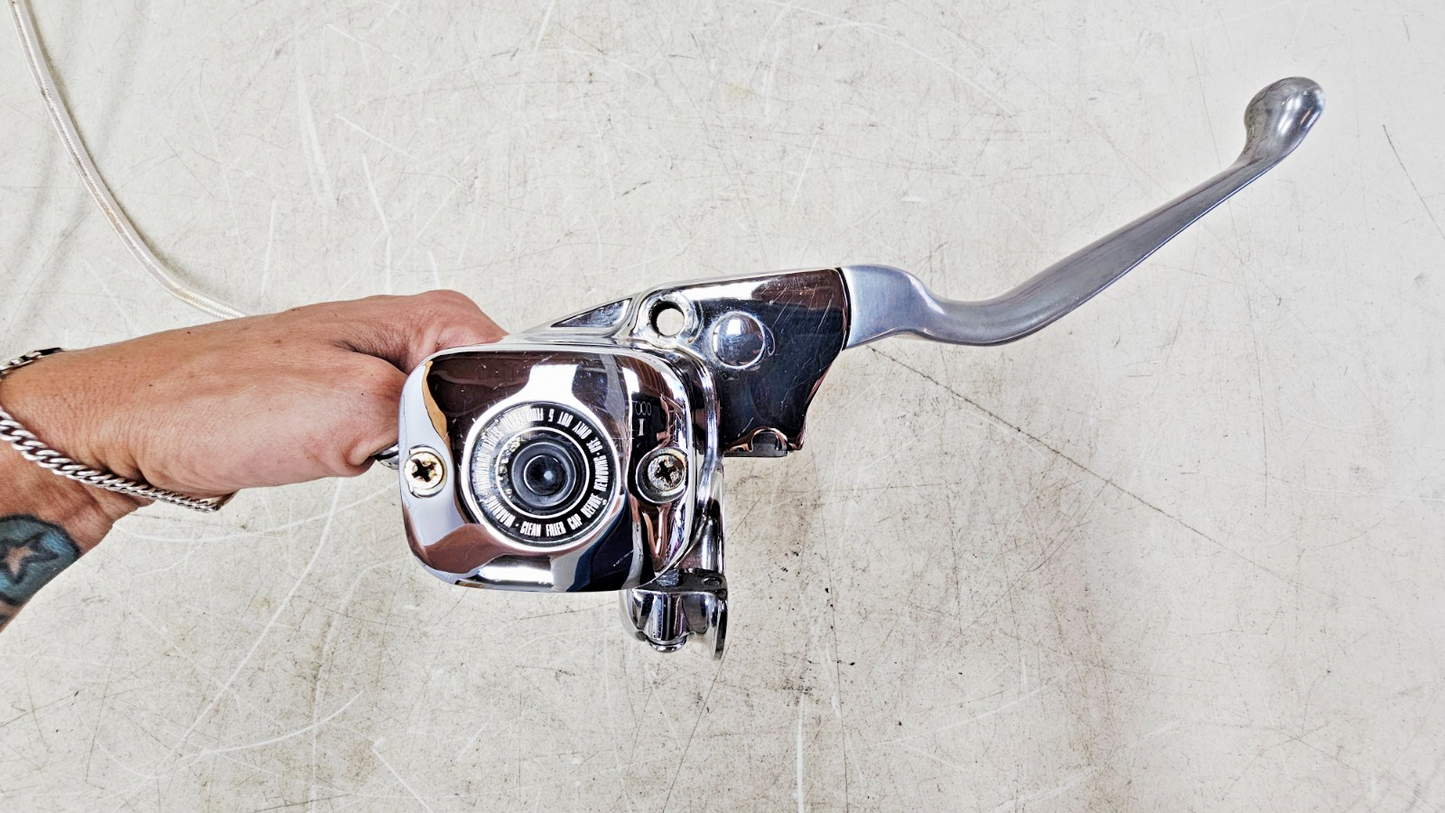 2000 HARLEY SOFTAIL DEUCE Brake Caliper Braided Hose 9/16 Chrome Master Cylinder