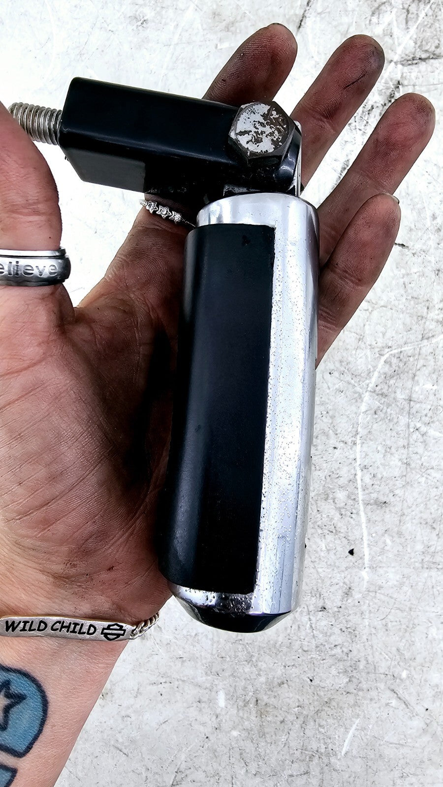 2000 Harley Davidson Sportster Rear Passenger Chrome Footpeg Foot Peg Footrest