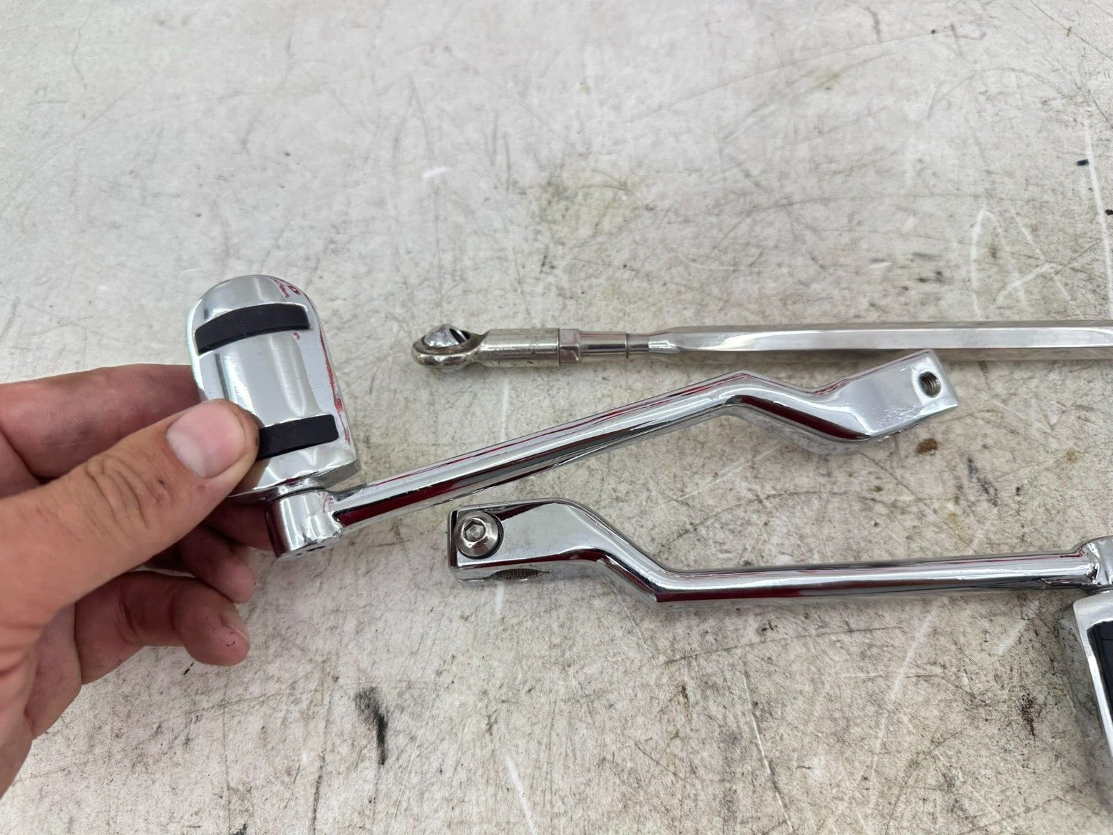 2007 Harley Electra Glide CVO Chrome Heal Toe Shifter Shift Shaft + Linkage