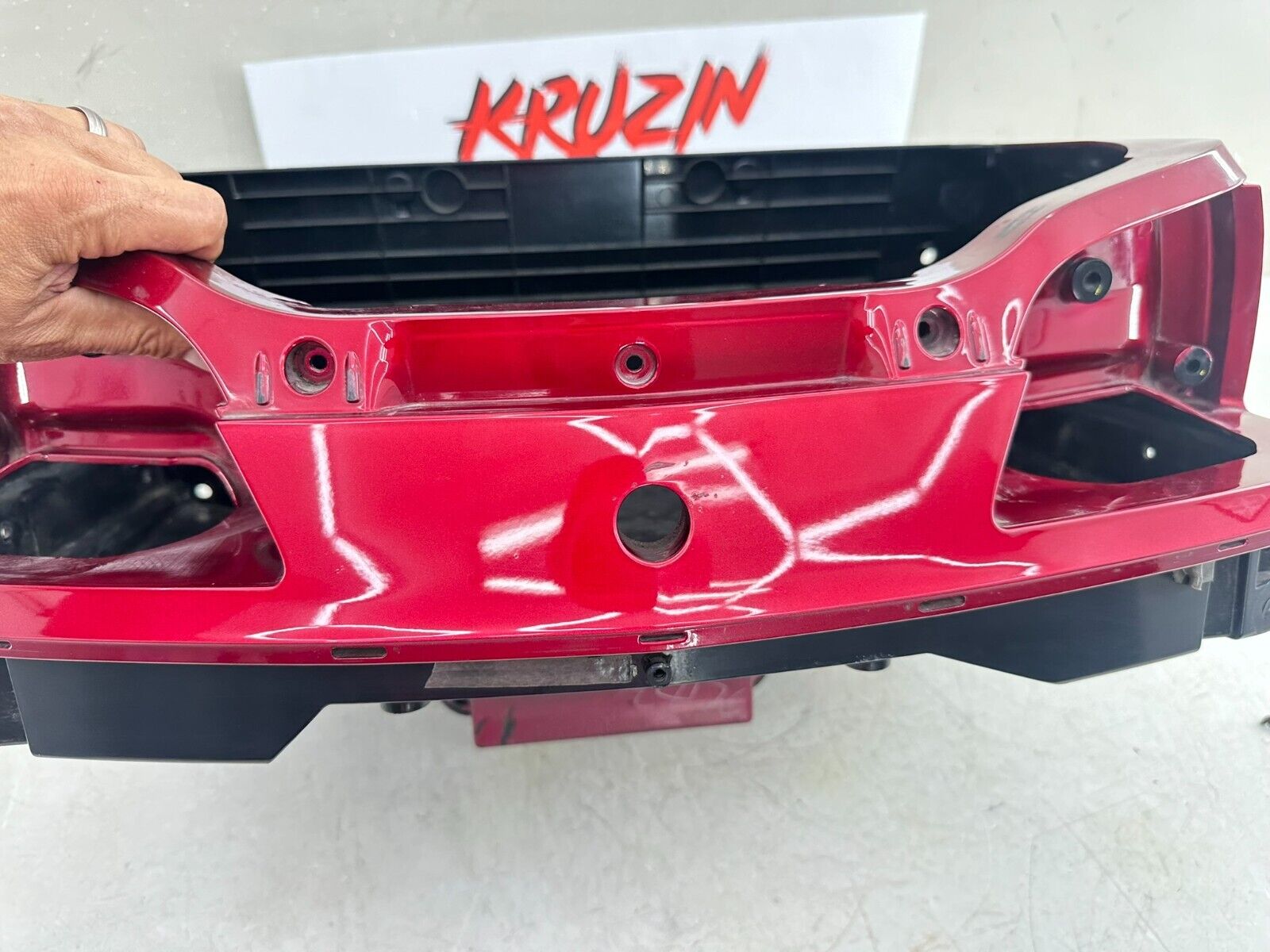 2004 Honda Goldwing GL1800 Red Lower Trunk Base Bottom Case 81111-MCA-0000