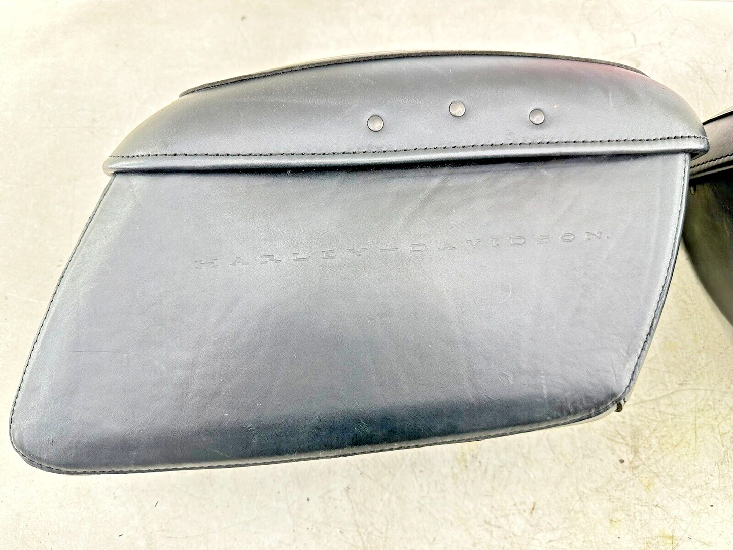 1999 HARLEY SOFTAIL OEM HD Genuine Hard Leather Saddlebags
