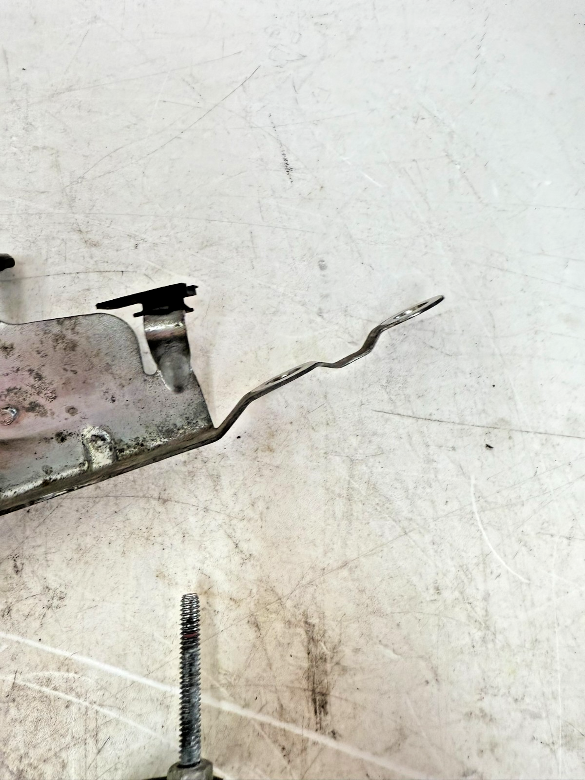 1997 HARLEY DAVIDSON SOFTAIL Dash Console Fuel Gas Tank Mounting Brackets