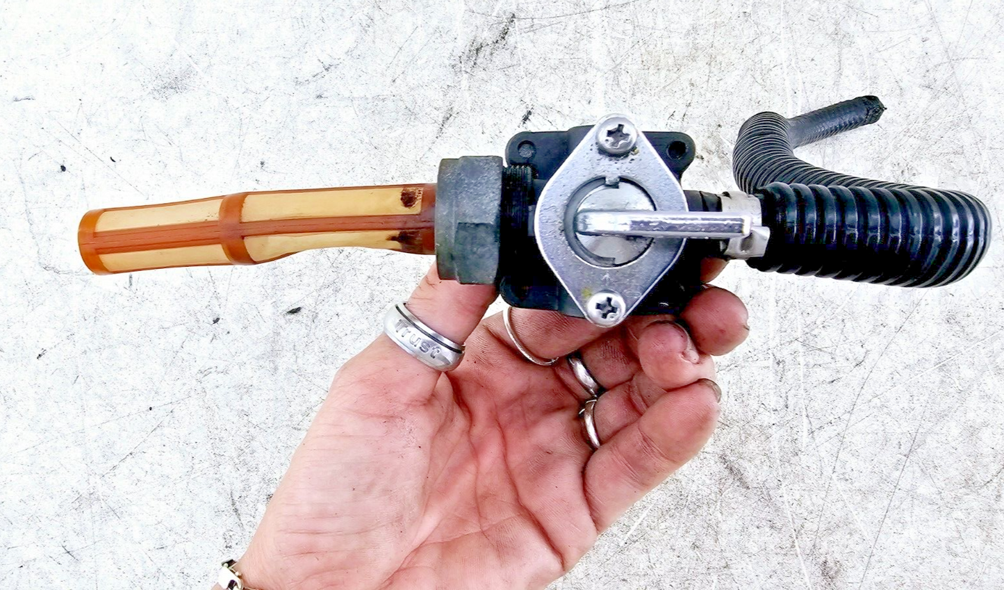 2000 Harley Davidson Sportster Petcock Gas Tank Fuel Valve