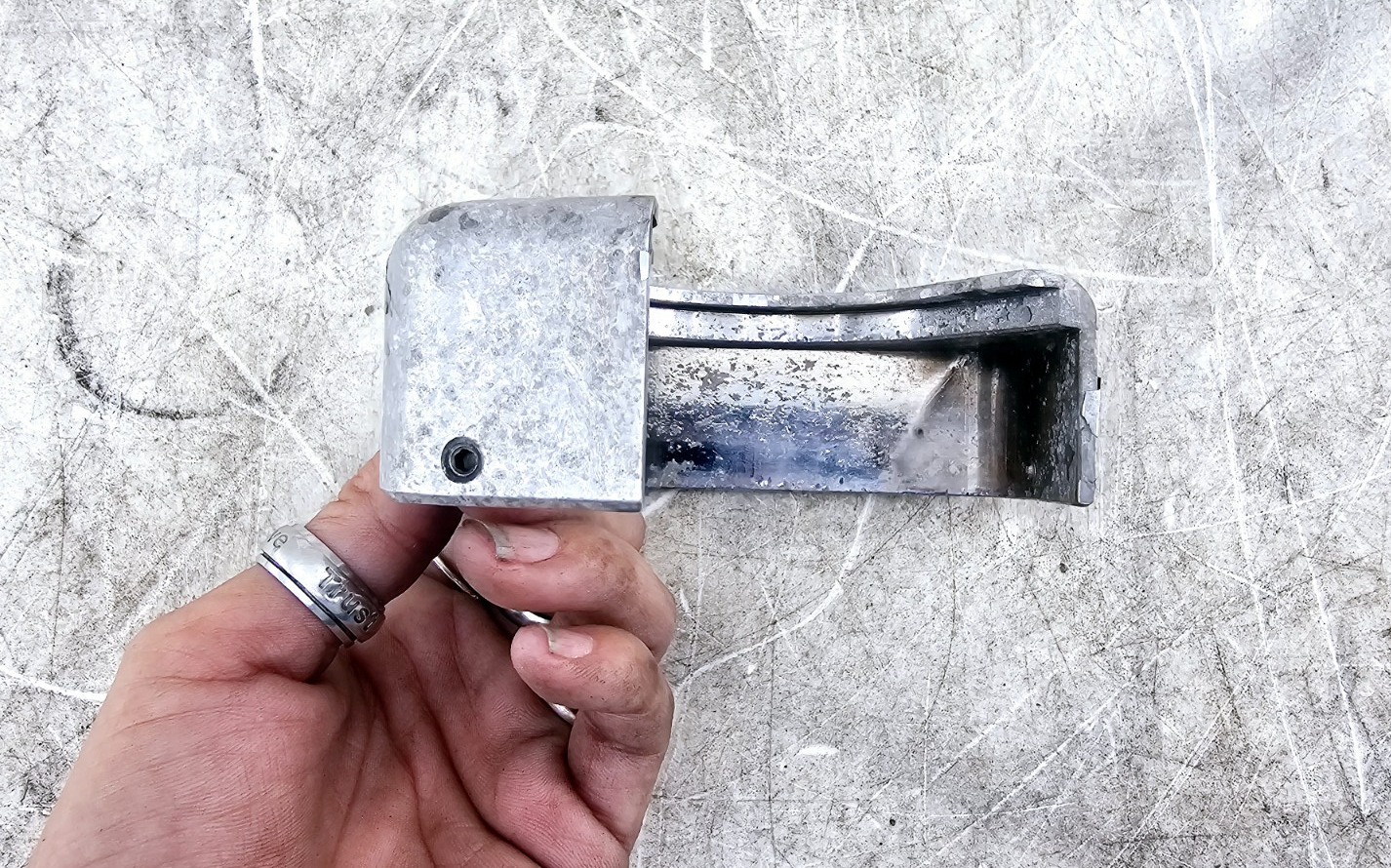 1999 HONDA VALKYRIE INTERSTATE Billet Driveshaft Bolt Cover 08F81-MCH-200