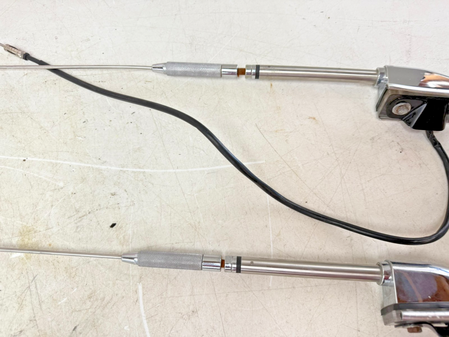 2002 Honda Goldwing GL1800 Radio Stereo Audio AM/FM CB Antenna Set