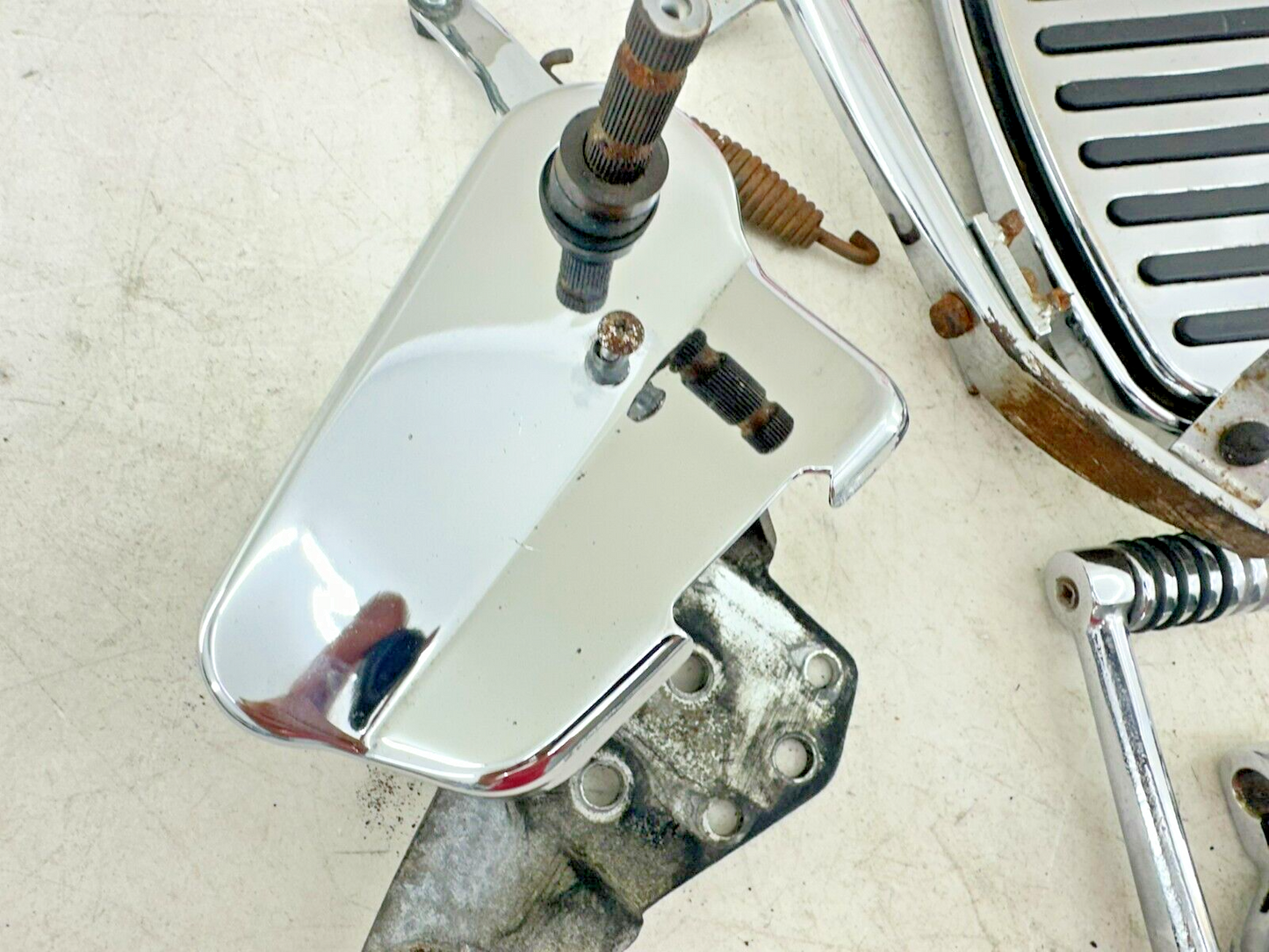 1995 HARLEY SOFTAIL OEM HD Driver Floorboards Footrest Heel Toe Shifter Brake