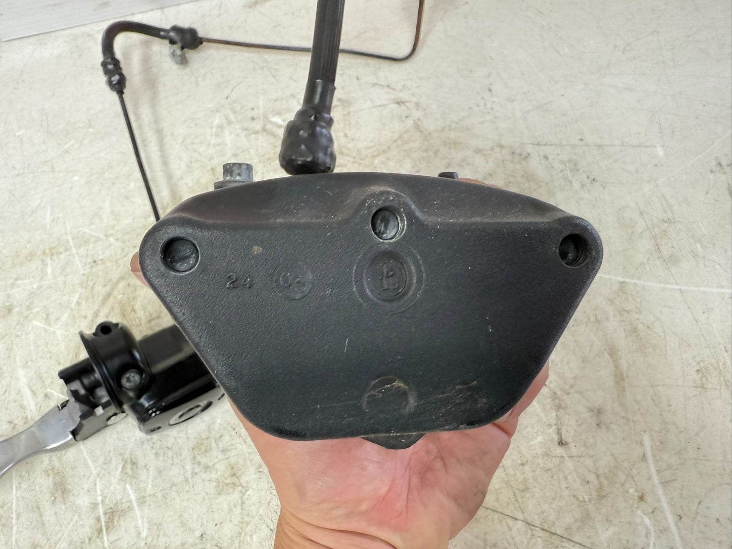 2003 HARLEY DYNA WIDE GLIDE Front Brake Master Cylinder Caliper & Line