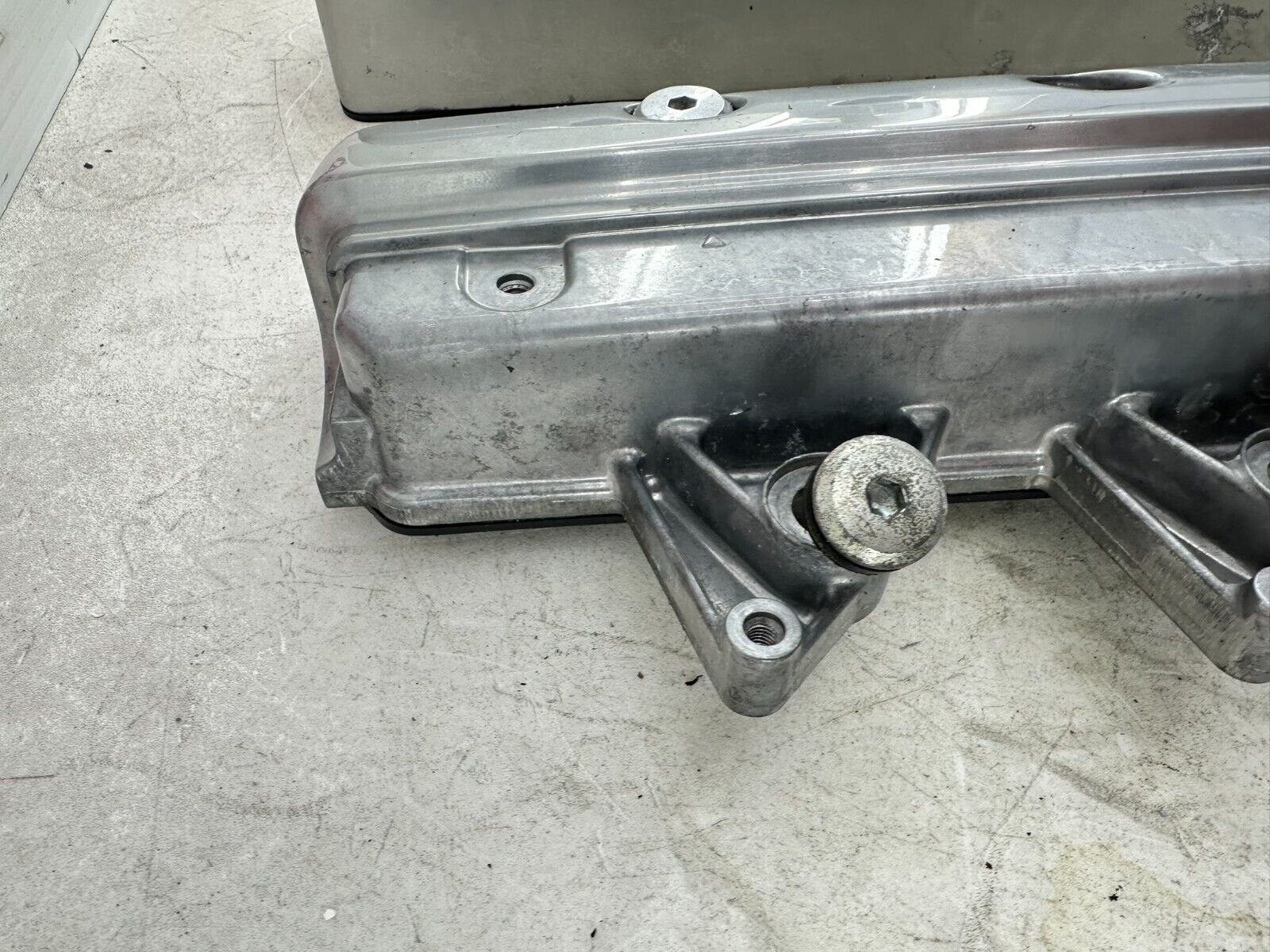 2004 Honda Goldwing GL1800 Right Left Valve Head Cover Case