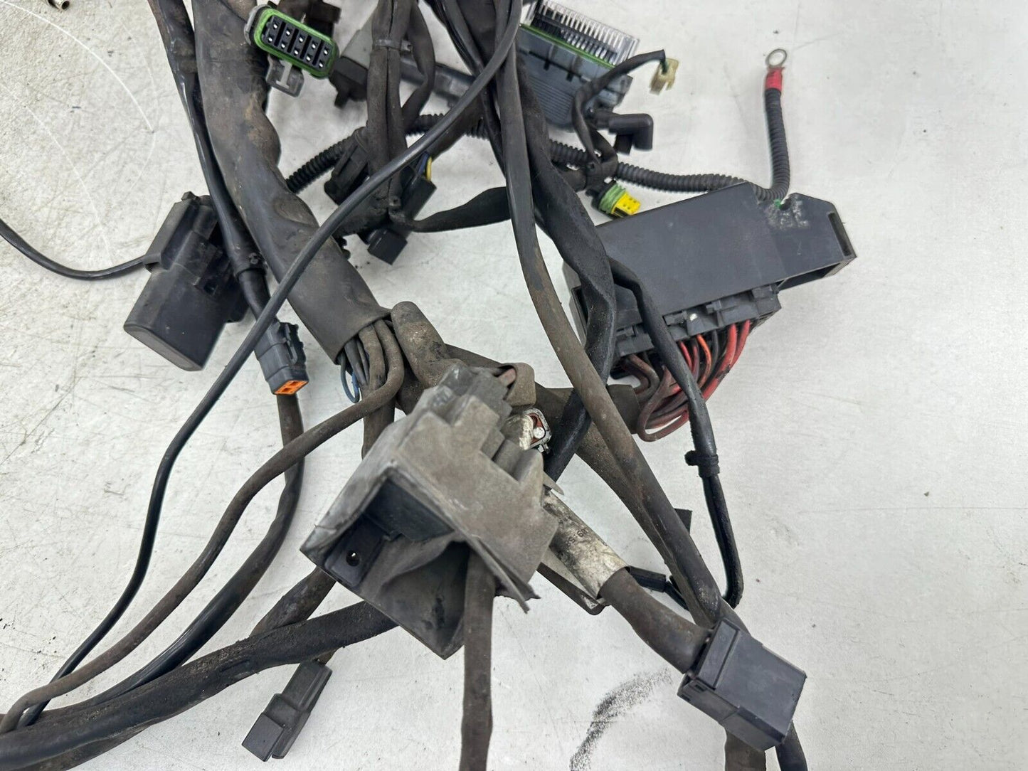 2007 Harley Electra Glide CVO Main Wire Wiring Harness Loom Fuse Box