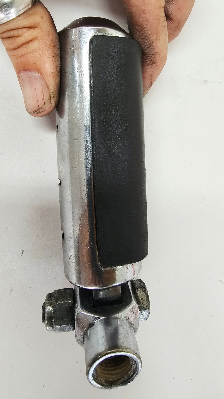 1995 HARLEY SOFTAIL FATBOY OEM Chrome Rubber Passenger Footpegs & Peg Mounts