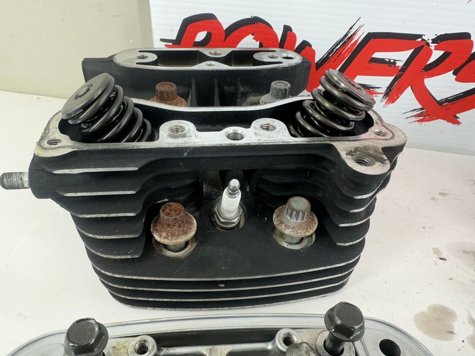 2003 Harley Davidson Sportster Front Rear Cylinder Heads + Rocker Box
