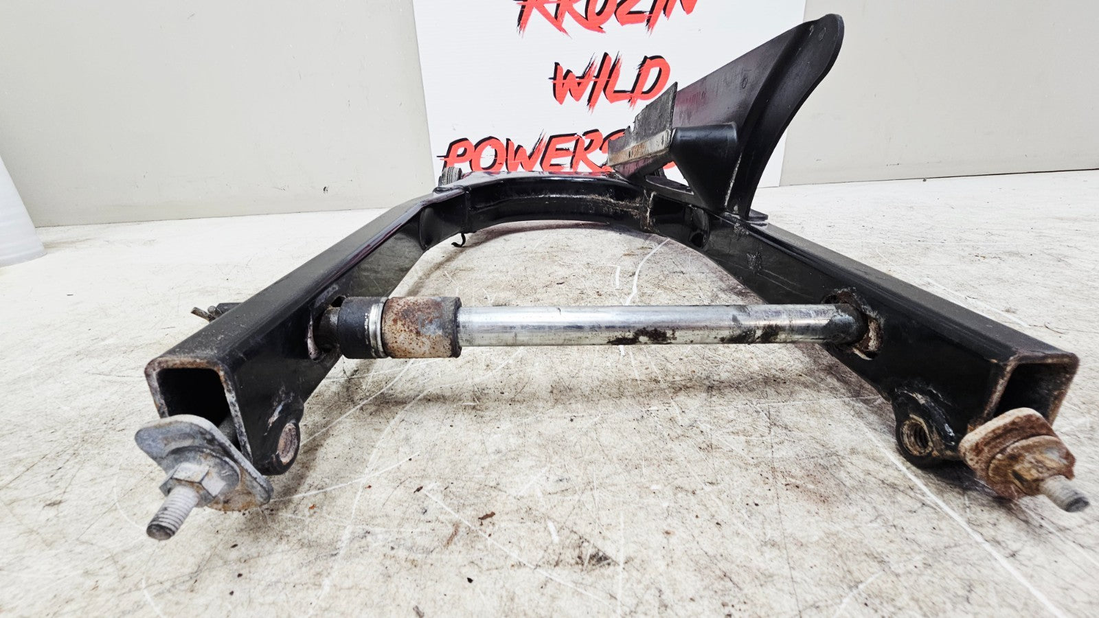 1996 HARLEY FLH ELECTRA GLIDE Swing Arm Fork Rear Axle & Mounting Bolt