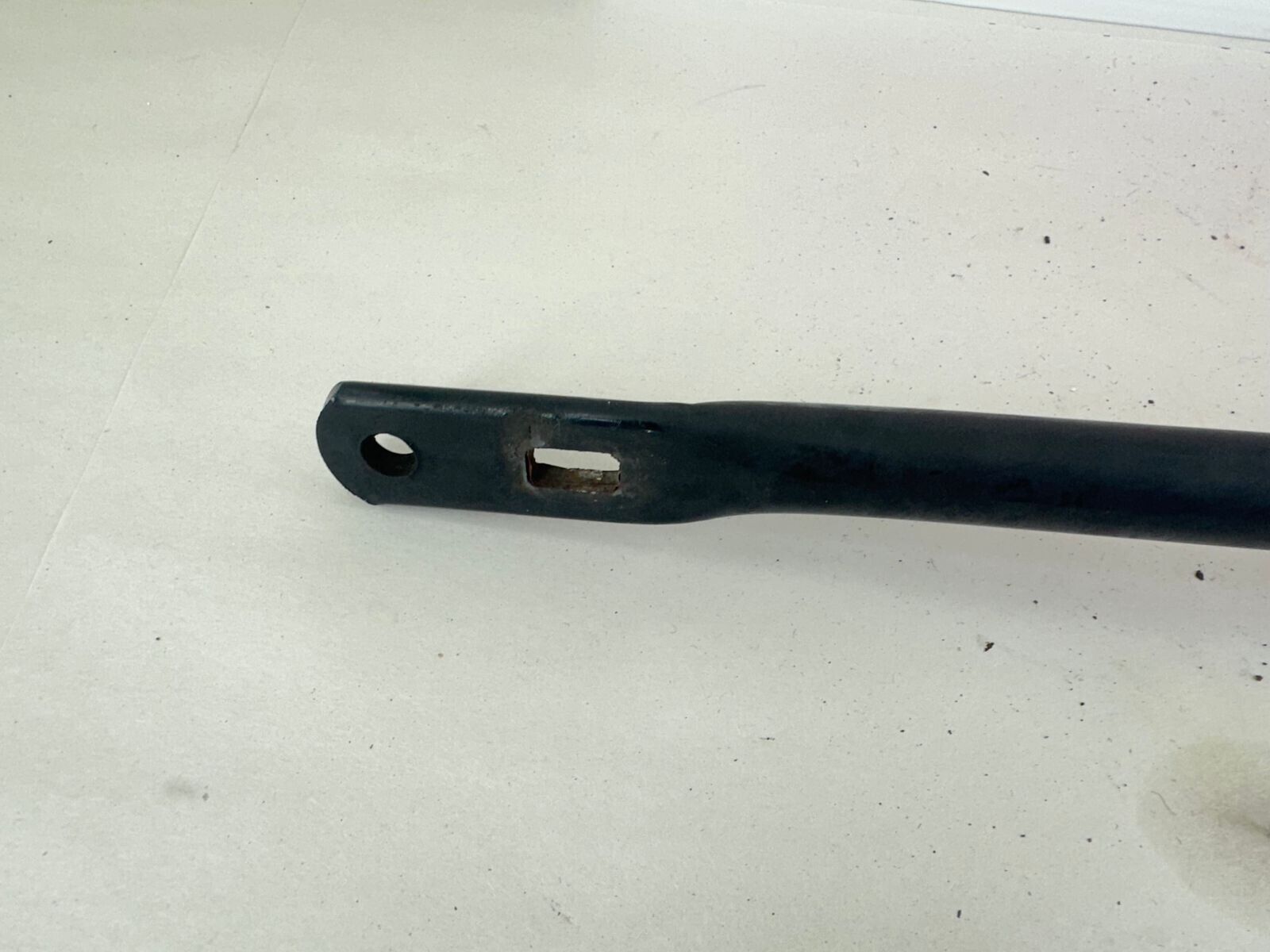 2003 Harley Davidson Sportster Rear Exhaust Muffler Support Arm Bar Hanger